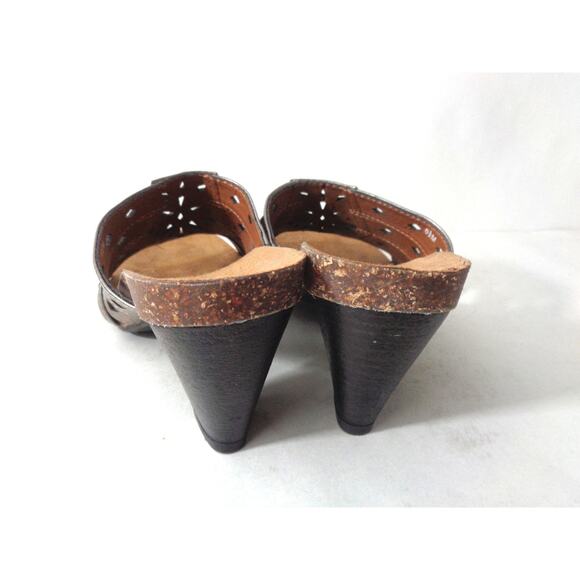 NATURALIZER Eunice US 6.5M Bronze smooth laser cut Slide Sandals Shoes 3" heel - Picture 3 of 8